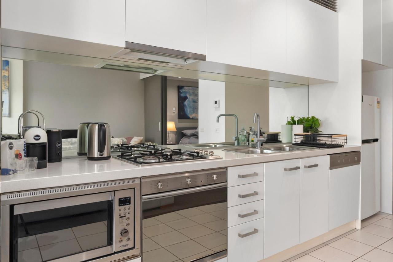 Sophisticated Designer Condo W River & City Views Melbourne Eksteriør billede