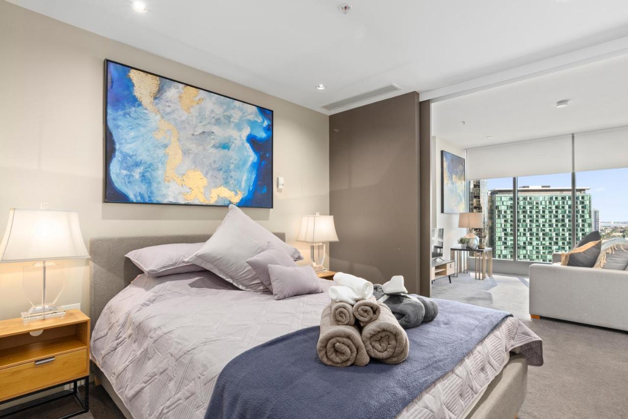 Sophisticated Designer Condo W River & City Views Melbourne Eksteriør billede